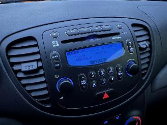 Hyundai I-10 1.1 i-Drive 69pk Cool 5drs - 62dkm nap - airco - elektr ramen - facelift - aux - usb - radio cd - rijdbaar picture 35