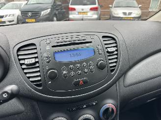 Hyundai I-10 1.1 i-Drive 69pk Cool 5drs - 62dkm nap - airco - elektr ramen - facelift - aux - usb - radio cd - rijdbaar picture 30
