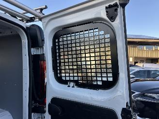 Renault Trafic 2.0 dCi 120pk 6-bak L2/H1 Comf euro.6 - 1e eig - nap - 2x schuifdeur - navi - airco - cruise - pdc - trekh picture 66