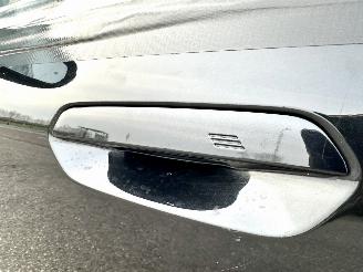 BMW iX2 eDrive20 67kWh 204pk aut M-Sport - nap - pano - 1e eig - 20 inch - harman/kardon - widescreen picture 10