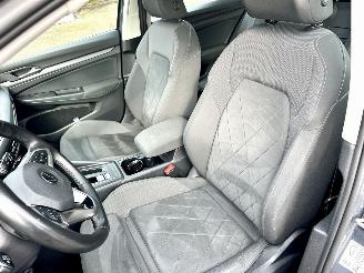 Volkswagen Golf 1.5 eTSI 162pk aut + f1 Style - nap - pano - virtual - massage - front + line + side assist - full led picture 57