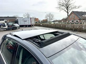 Volkswagen Golf 1.5 eTSI 162pk aut + f1 Style - nap - pano - virtual - massage - front + line + side assist - full led picture 8