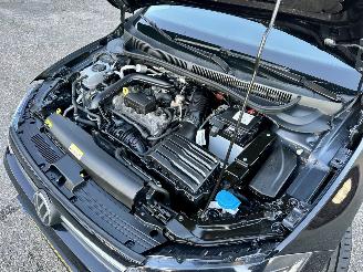 Volkswagen Polo 1.0 TSI 95pk Highline 5drs - nap - pano - virtual - acc - front assist - sfeerverl - sportonderstel picture 70