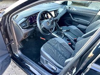 Volkswagen Polo 1.0 TSI 95pk Highline 5drs - nap - pano - virtual - acc - front assist - sfeerverl - sportonderstel picture 16