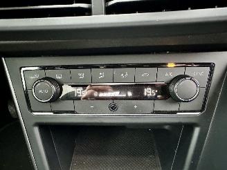 Volkswagen Polo 1.0 TSI 95pk aut + f1 Highline - nap - pano - sfeerverl - virtual - acc - front assist - carplay - pdc v+a picture 58