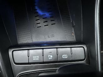 Hyundai Bayon 1.0 T-GDI automaat Comf Smart Hybrid - nap - virtual - line assist - nav - camera - pdc - bleutooth tel lader picture 37