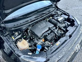 Hyundai Bayon 1.0 T-GDI automaat Comf Smart Hybrid - nap - virtual - line assist - nav - camera - pdc - bleutooth tel lader picture 8