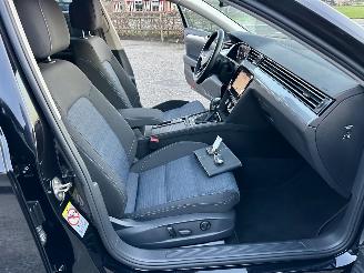 Volkswagen Passat 1.4 TSI 225pk AUT + F1 PHEV GTE Business sedan - massage - virtual - acc - front + line + side assist - facelift - elektr klep picture 29