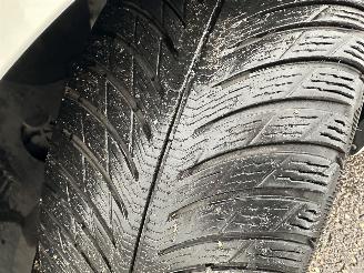 Volkswagen Golf 1.5 eTSI aut + f1 162pk R-Line - pano - hud - keyless - virtual - front + line + side + park assist picture 100