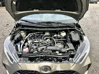 Toyota Yaris 1.5 Hybrid 115 automaat First Edition - nap - facelift - navi - camera - keyless - front + line assist - rijdbaar picture 68