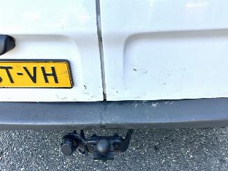 Opel Vivaro 1.9 CDTI 82pk L2/H1 Comf 3 Persoons - nap - 2x schuifdeur - klapdeuren - elektr ramen + spiegels picture 10