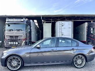  BMW 3-serie Gereserveerd 318i 2.0 129pk 6-bak Executive sedan - xenon - clima - 58dkm - 19 inch performance + 4x goede hankook 2007/2