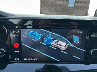 Volkswagen Golf 1.0 TSI 110pk 6-bak Life Edition 5drs - nap - virtual - carplay - front + line assist - sfeerverl - pdc v+a picture 36