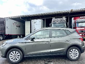 Vaurioauto  passenger cars Seat Arona 1.0 TSI 95pk Style 2022/9