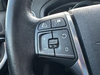 Volvo V-40 1.6 T4 179pk aut Summum - xenon - navi - camera - keyless - front + line + side assist picture 25