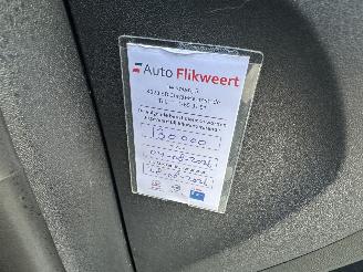 Volvo V-40 1.6 T4 179pk aut Summum - xenon - navi - camera - keyless - front + line + side assist picture 57