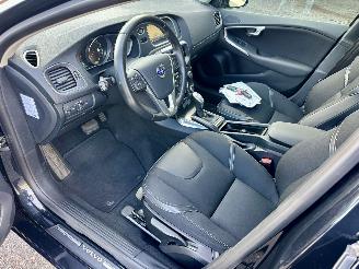 Volvo V-40 1.6 T4 179pk aut Summum - xenon - navi - camera - keyless - front + line + side assist picture 15