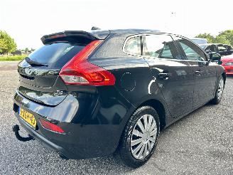Volvo V-40 1.6 T4 179pk aut Summum - xenon - navi - camera - keyless - front + line + side assist picture 5