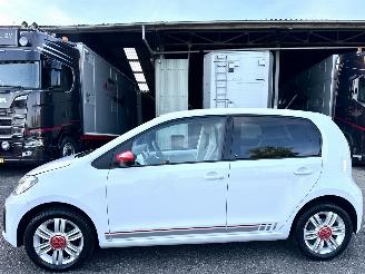 Auto incidentate Volkswagen Up! 1.0 beats 2020/11