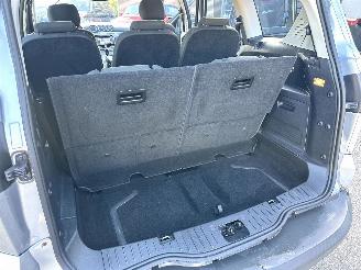 Ford S-Max 2.3-16V 162pk 6-traps aut Titanium 7Pers - navi - pdc v+a - licht + regensensor + aut dimmend spiegel picture 16