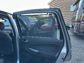 Ford S-Max 2.3-16V 162pk 6-traps aut Titanium 7Pers - navi - pdc v+a - licht + regensensor + aut dimmend spiegel picture 61