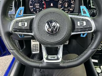 Volkswagen Golf 1.5 TSI is 150pk aut + f1 R-Line 5drs - pano - virtual - 19 inch - keyless - front + line assist - carplay - kameleon tint picture 34