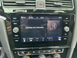 Volkswagen Golf 1.5 TSI is 150pk aut + f1 R-Line 5drs - pano - virtual - 19 inch - keyless - front + line assist - carplay - kameleon tint picture 31