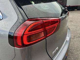 Kia e-Niro 64kWh  204pk aut + f1 DynamicLine - nap - navi - camera - keyless - front + line assist - pdc picture 11