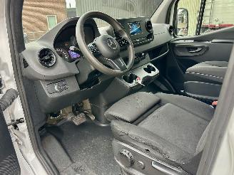 Mercedes Sprinter 315 1.9 CDI 150pk aut + f1 L3/H3 RWD - 159dkm nap - org nl - airco - cruise - carplay - licht + regensensor picture 22