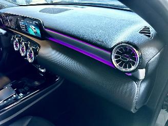 Mercedes A-klasse 250e aut + f1 AMG Bus Sol Limited - nap - pano - 1e eig - widescreen - sfeerverl - cam - front + line assist - keyless picture 33