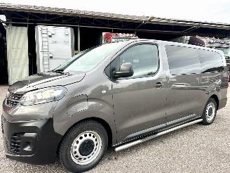 Opel Vivaro E combi 75kWh 136pk aut 9pers lang - nap - pano - 1e eig - leer - airco - cruise picture 2