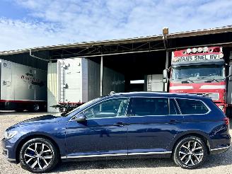 Unfallwagen Volkswagen Passat 1.4 TSI GTE 156pk aut Highline variant - pano - massage - stoelverw - trekh - navi - front assist 2015/12