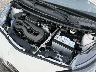Toyota Aygo 1.0 VVT-i 72pk X-Fun 5drs - 39dkm nap - 1e eig - airco - cruise - esp - elektr ramen - rijdbaar picture 16