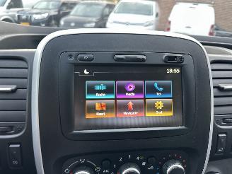 Renault Trafic 2.0 dCi 145pk 6-traps AUT Euro6 T29 L1H1 Comfort 3pers - nap - 1e eig - 2x schuifdeur - navi - airco - cruise - pdc picture 24