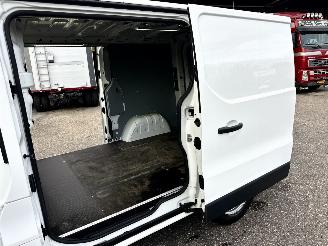 Renault Trafic 2.0 dCi 145pk 6-traps AUT Euro6 T29 L1H1 Comfort 3pers - nap - 1e eig - 2x schuifdeur - navi - airco - cruise - pdc picture 30