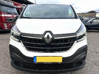 Renault Trafic 2.0 dCi 145pk 6-traps AUT Euro6 T29 L1H1 Comfort 3pers - nap - 1e eig - 2x schuifdeur - navi - airco - cruise - pdc picture 3
