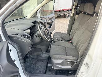 Ford Transit Connect 1.5 TDCI 75pk euro.6 L1 Trend 3Pers - 132dkm nap - airco - cruise - pdc v+a - trekh - imperiaal picture 40