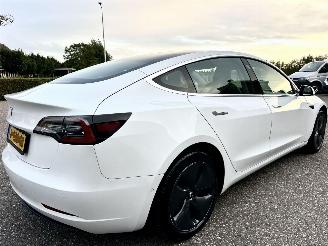 Tesla Model 3 60kWh 238pk aut Standard RWD Plus - pano - nap - navi - camera - leer - stoelverw - pdc v+a - self driving picture 5
