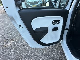 Renault Twingo 1.0 SCe 71pk Collection - 13dkm nap - 1e eig - airco - cruise - elektr pakket - led - aux - usb picture 40