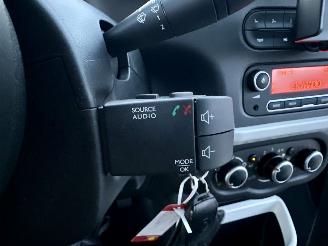 Renault Twingo 1.0 SCe 71pk Collection - 13dkm nap - 1e eig - airco - cruise - elektr pakket - led - aux - usb picture 24