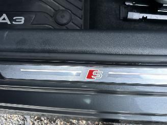 Audi A3 limousine 30 TFSI Hybrid aut + f1 S-Line Comp -nap - 1e eig - kuipstoelen - keyless - front + line assist - camera picture 52