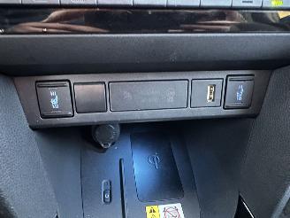 Toyota Yaris Cross 1.5 Hybrid 93pk aut Launch Edition - head up - leer - stuur/stoelverw - elektr klep - front + line + side assist picture 22