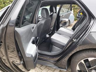 Volkswagen ID.3 ID.3 Pro Performance Edition leer/alcantara 58 kWh range 425 km nwpr € 47000 picture 17