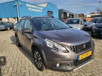 Coche accidentado Peugeot 2008 AUTOMAAT  2008 1.2 PureTech Allure 1e eigenaar DE MOOISTE VAN NEDERLAND 2016/7