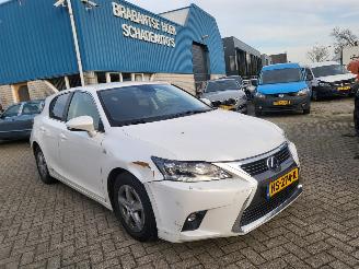 Avarii autoturisme Lexus Ct Lexus CT 200h 25th edition rijdbaar 2015/12