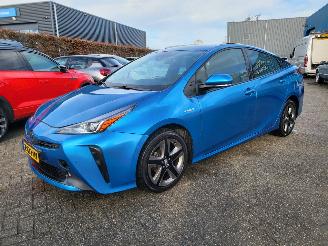 Vaurioauto  passenger cars Toyota Prius nw mod Prius 1.8 HYBRIDE Dynamic rijdbaar 360CAM,HUD, 2020/7