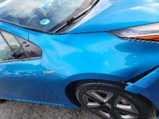 Damaged car Toyota Prius nw mod Prius 1.8 HYBRIDE Dynamic rijdbaar 360CAM,HUD, 2020/7