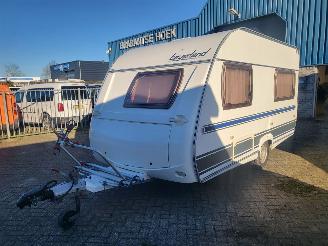 Gebrauchtwagen Wohnwagen Beyerland  VITESSE 406B met nieuwe voortent en alle benodigtheden om direct te camperen. 2004/7