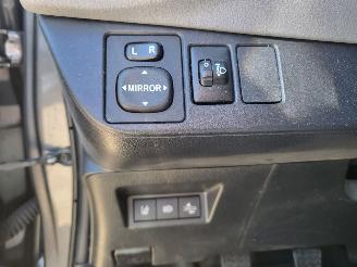 Schadeauto Toyota Yaris 1.0 VVT-i Active  Cool 5drs  rijdbaar 2018/6