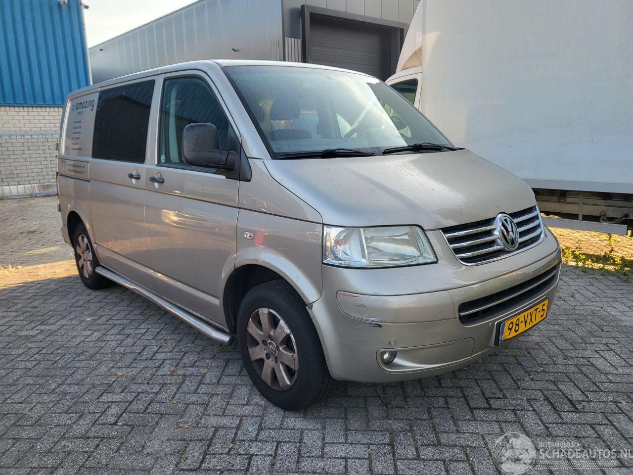 Volkswagen Transporter 128 KW AUT 2.5 TDI Trendline DOUBLE CAB
